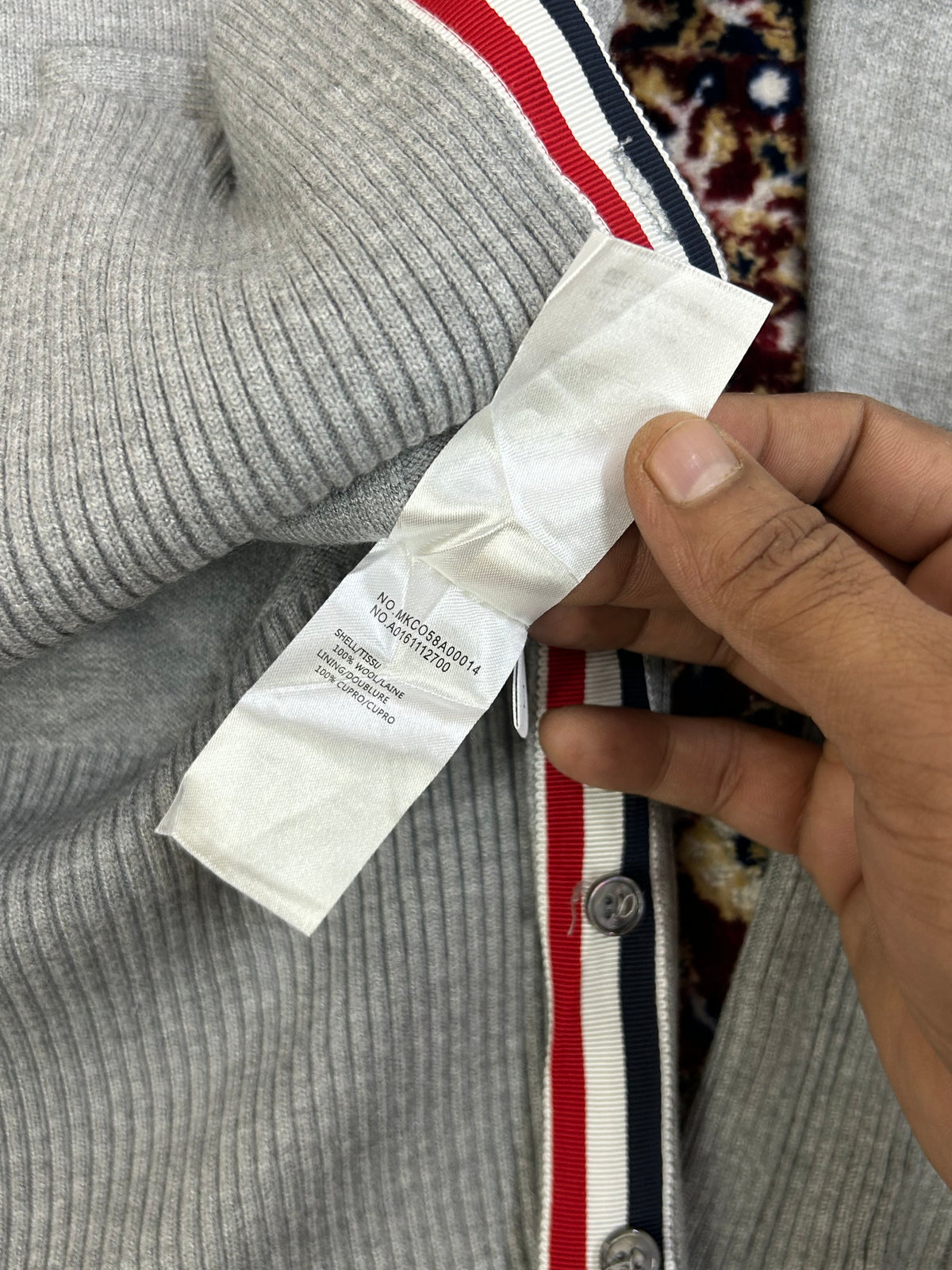 THOM BROWNE CARDIGAN (M)